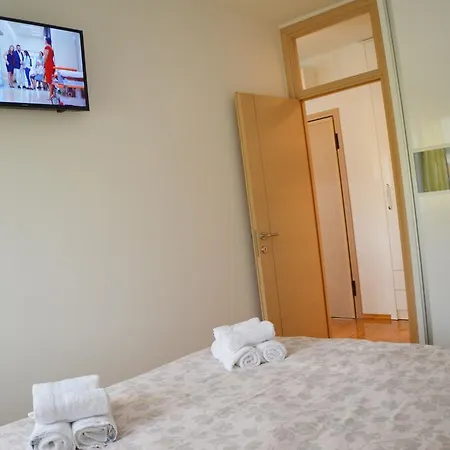 Luxury In Apartmant Drago 아파트 *
